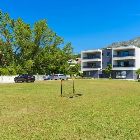 Barovic Apartment