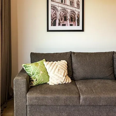 Apartment Barovic *